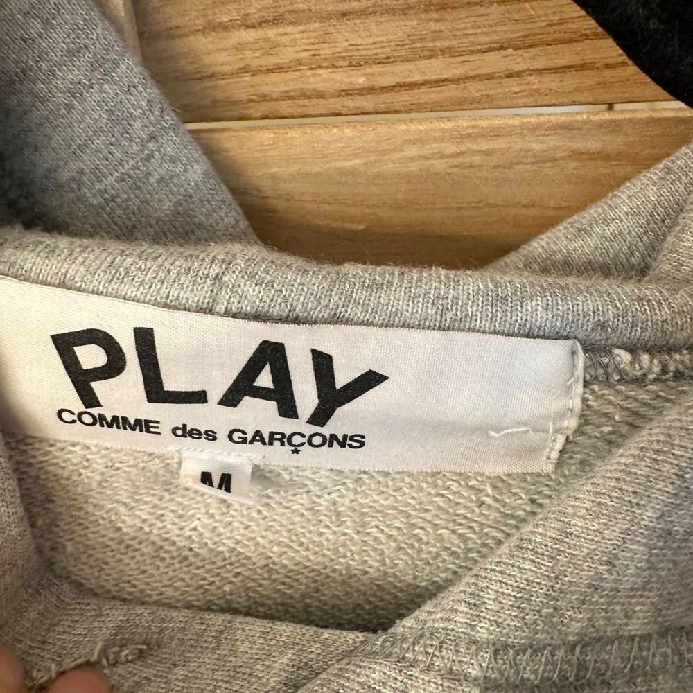 COMME des GARCONS PLAY Hoodie Size M - Picture 6 of 7
